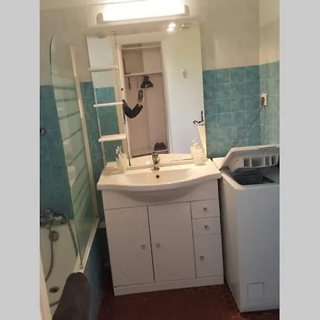 Apartment Studio 30m2 Sur La Presqu'ile De Giens Dans Privee Avec Piscine *